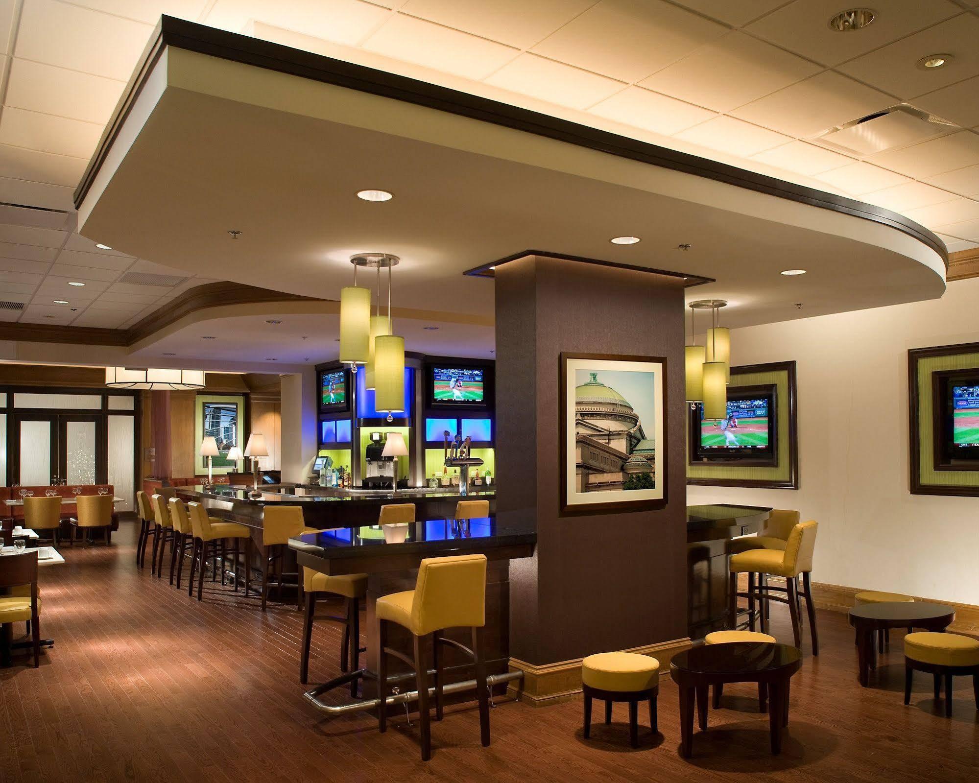 Courtyard By Marriott Chicago At Medical District-Uic Ξενοδοχείο Εξωτερικό φωτογραφία
