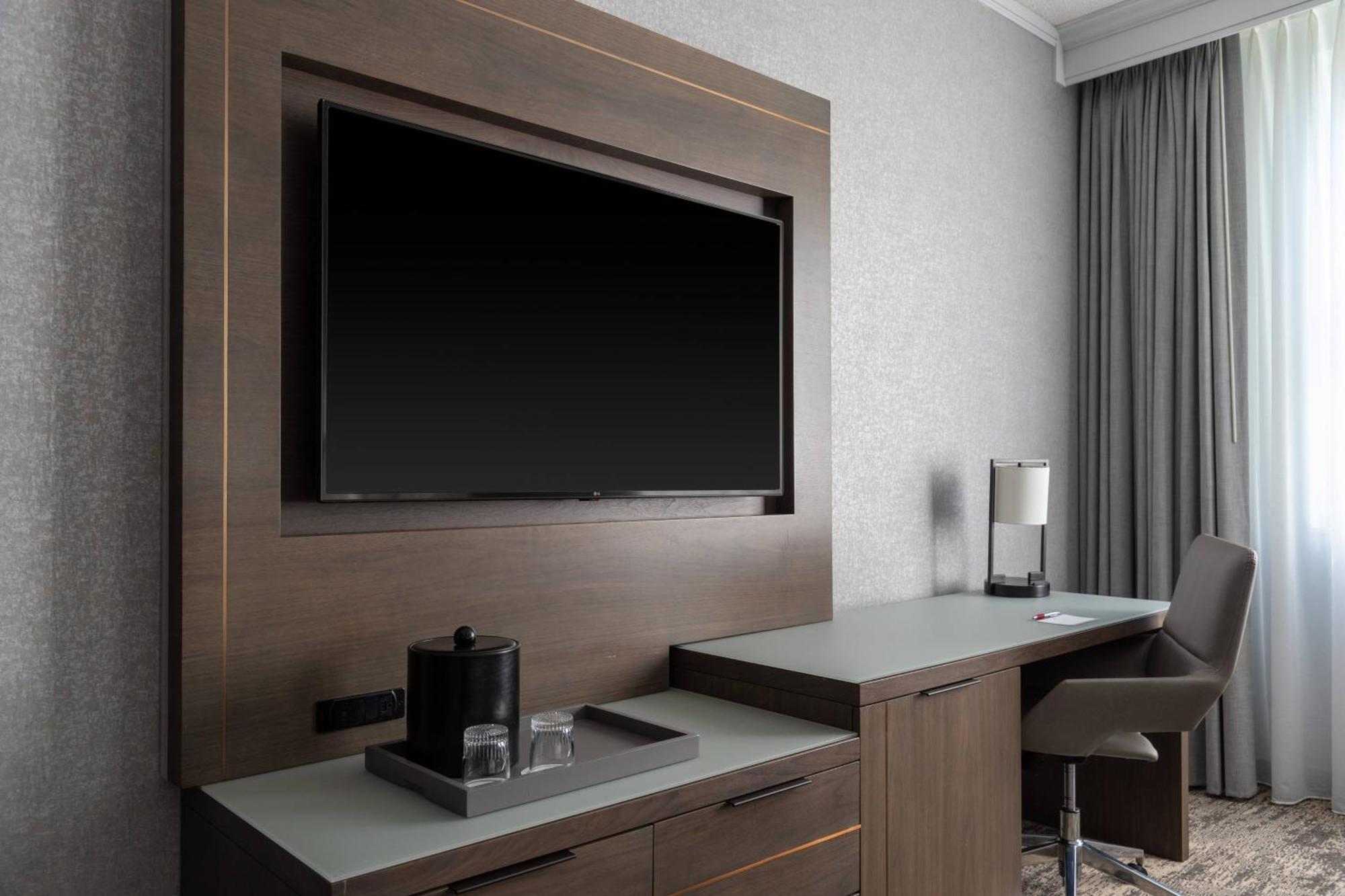 Courtyard By Marriott Chicago At Medical District-Uic Ξενοδοχείο Εξωτερικό φωτογραφία